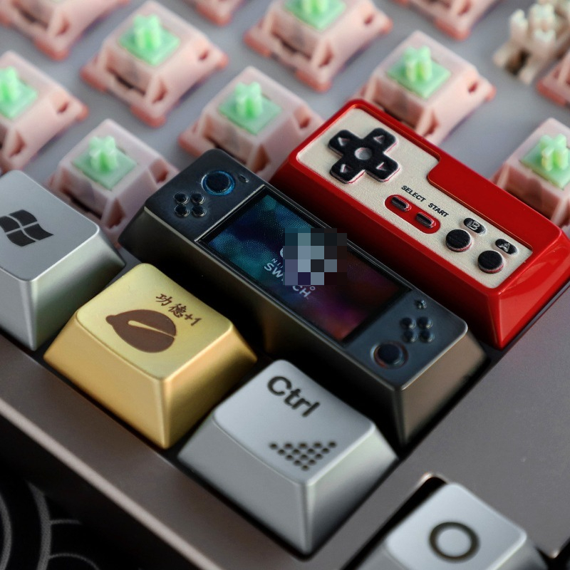 SHIFT Metal Keycaps 2.75u R1 C - огляд і ціна Gaming Accessories Aesthetic