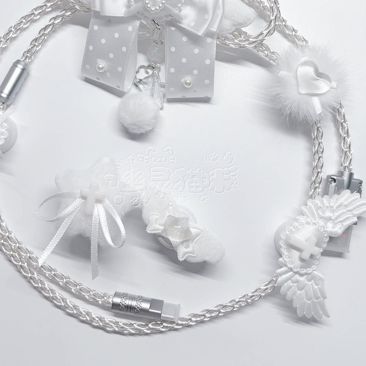 1.3m 8K Avaitor Cable White Li - огляд і ціна Gaming Accessories Aesthetic