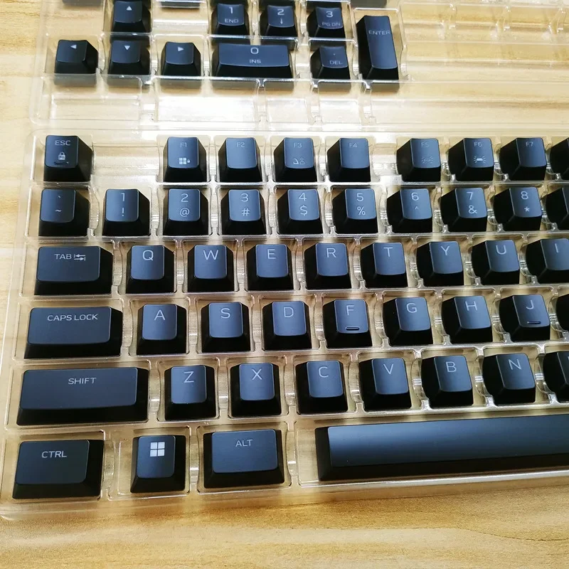 Single black Replacement keyca - огляд і ціна Gaming Accessories Aesthetic