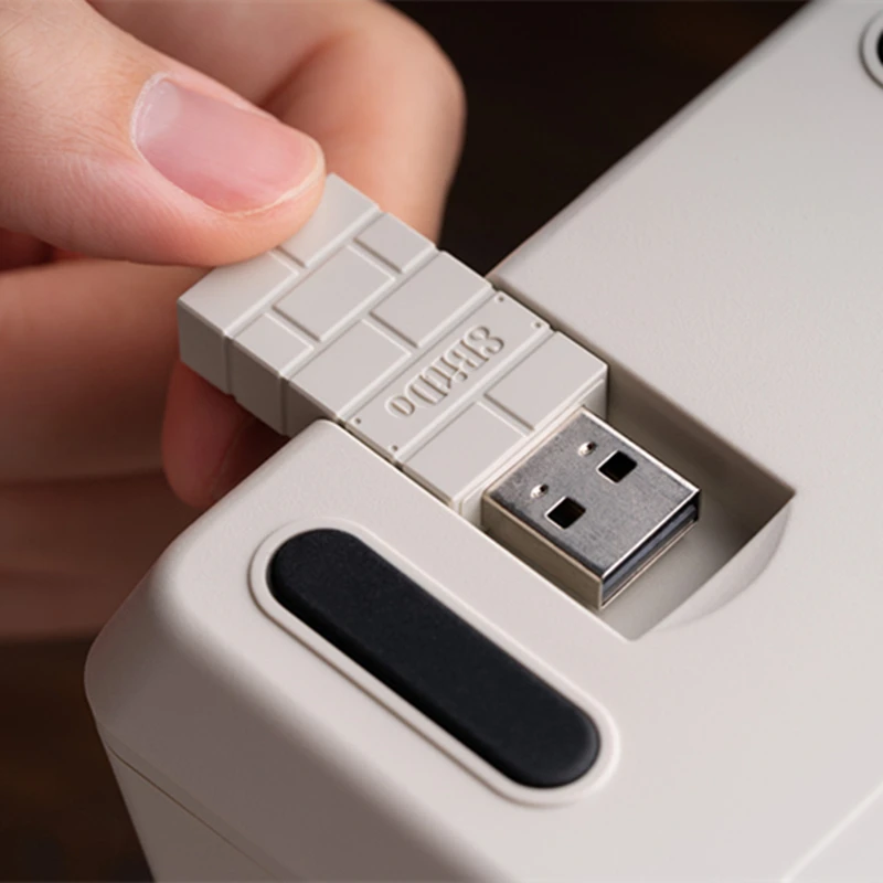8BitDo Retro 18 Mechanical Num - огляд і ціна Keyboard Numpad Separate
